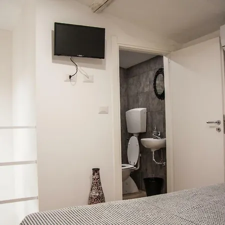 Semesterbostad Never House Casa Vacanze - Lamezia Terme